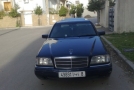 Mercedes-benz 220