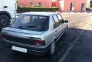 Peugeot 309