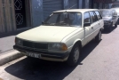 Peugeot 305