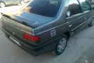 Peugeot 405